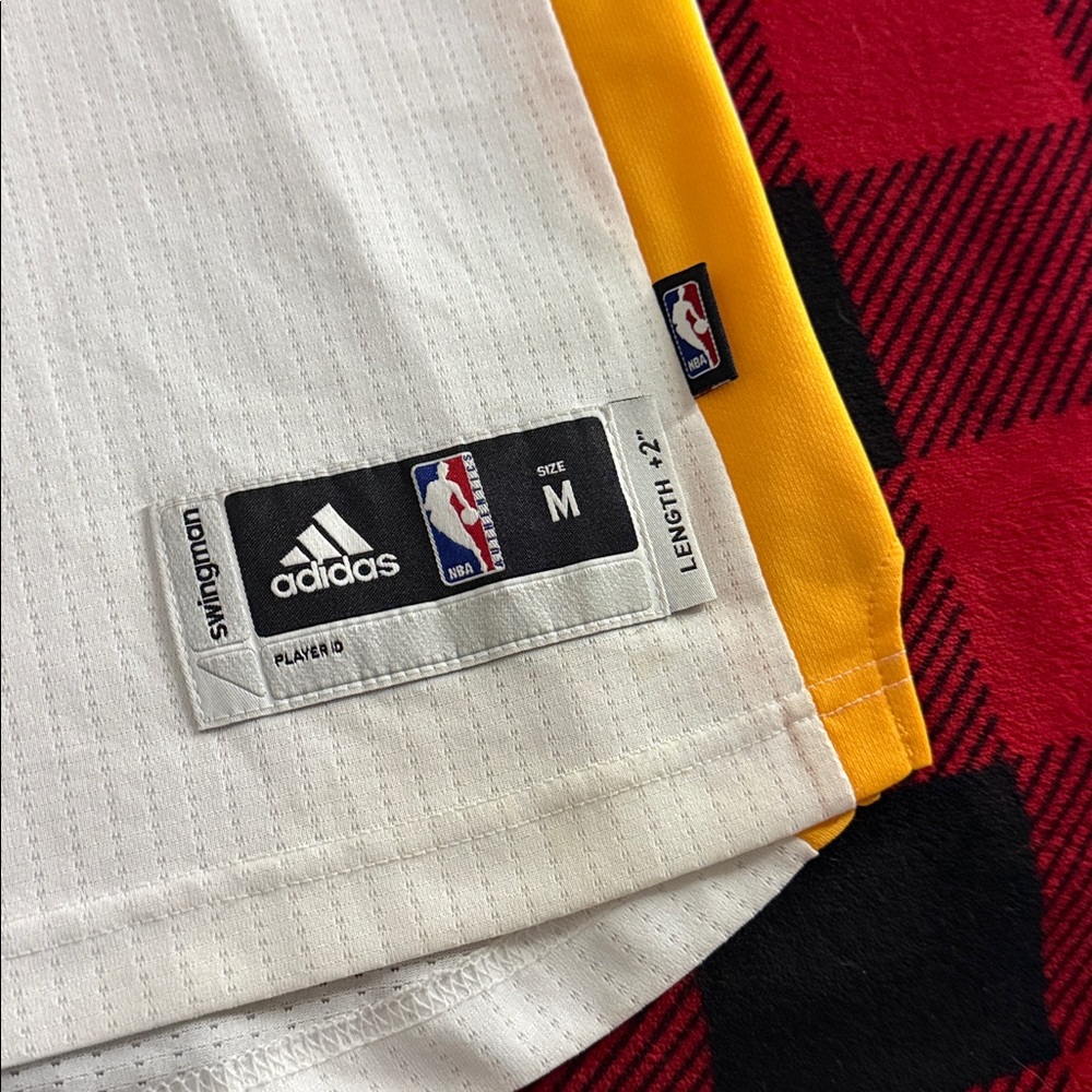 Golden State Warriors #30 Steph Curry 2016 Vintage NBA Adidas Swingman Jersey - Picture 6 of 9